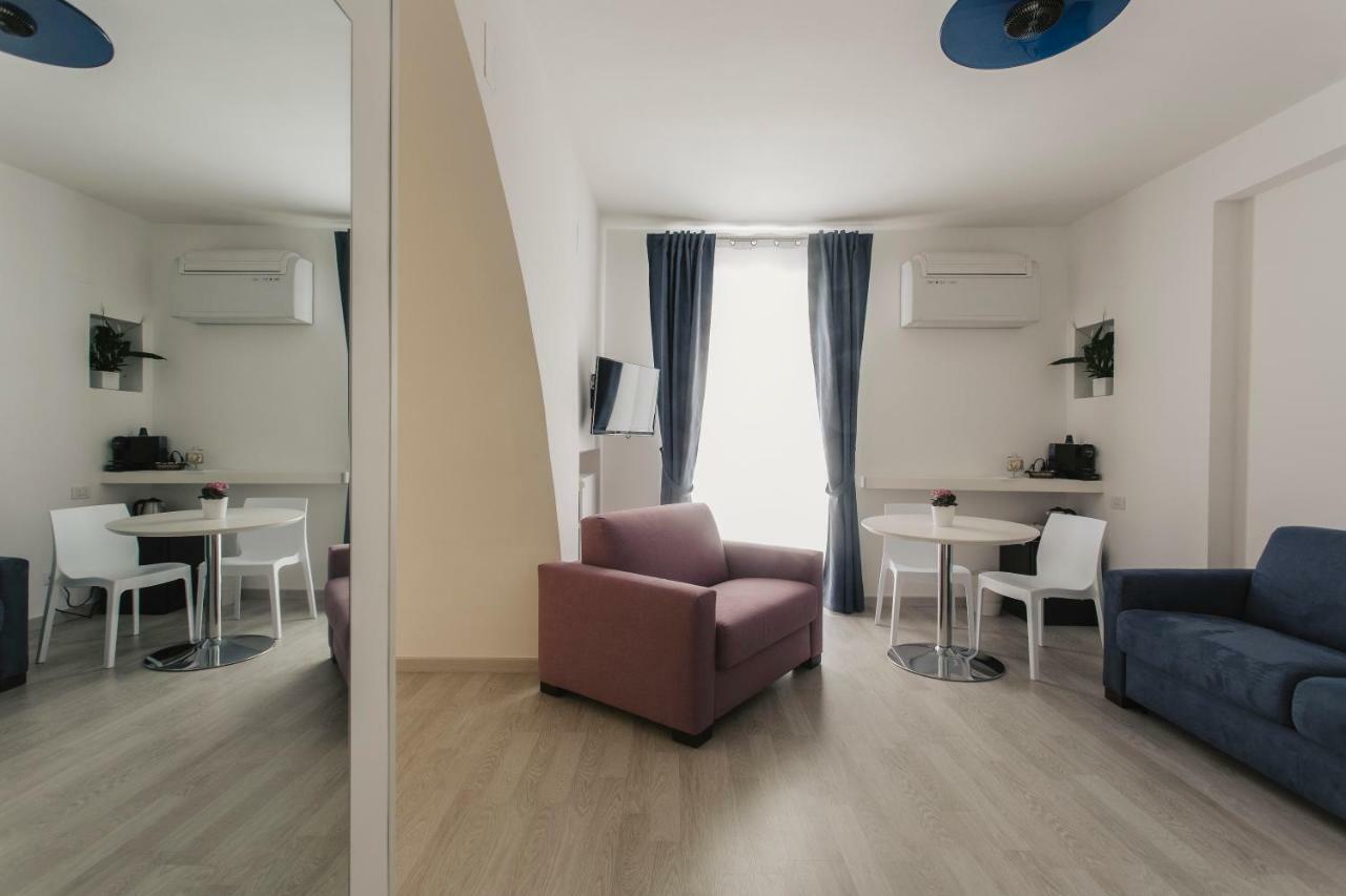 מטרה Il Giramondo Suite&Room Self Check-In מראה חיצוני תמונה
